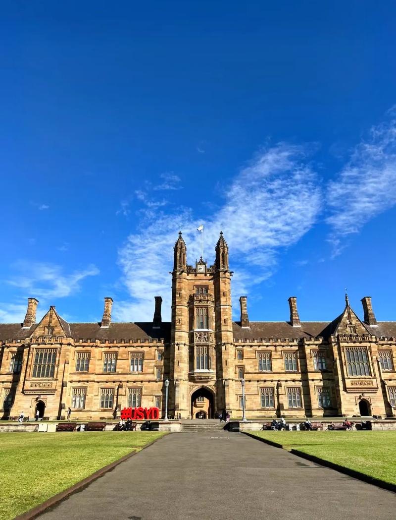 东京医科齿科大学